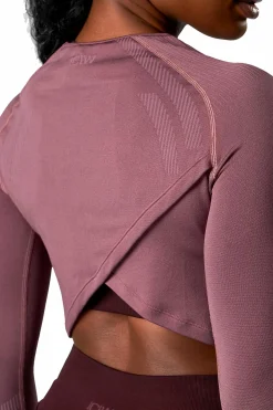 impact seamless ls crop top